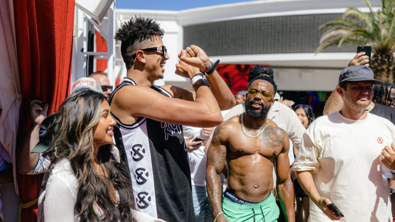 YouTubers Kris London and CashNasty Join XSET with Exclusive Content and Merch